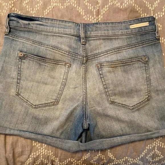 Pilcro Anthropologie Slim Boyfriend Shorts Sz 26 - Picture 4 of 4